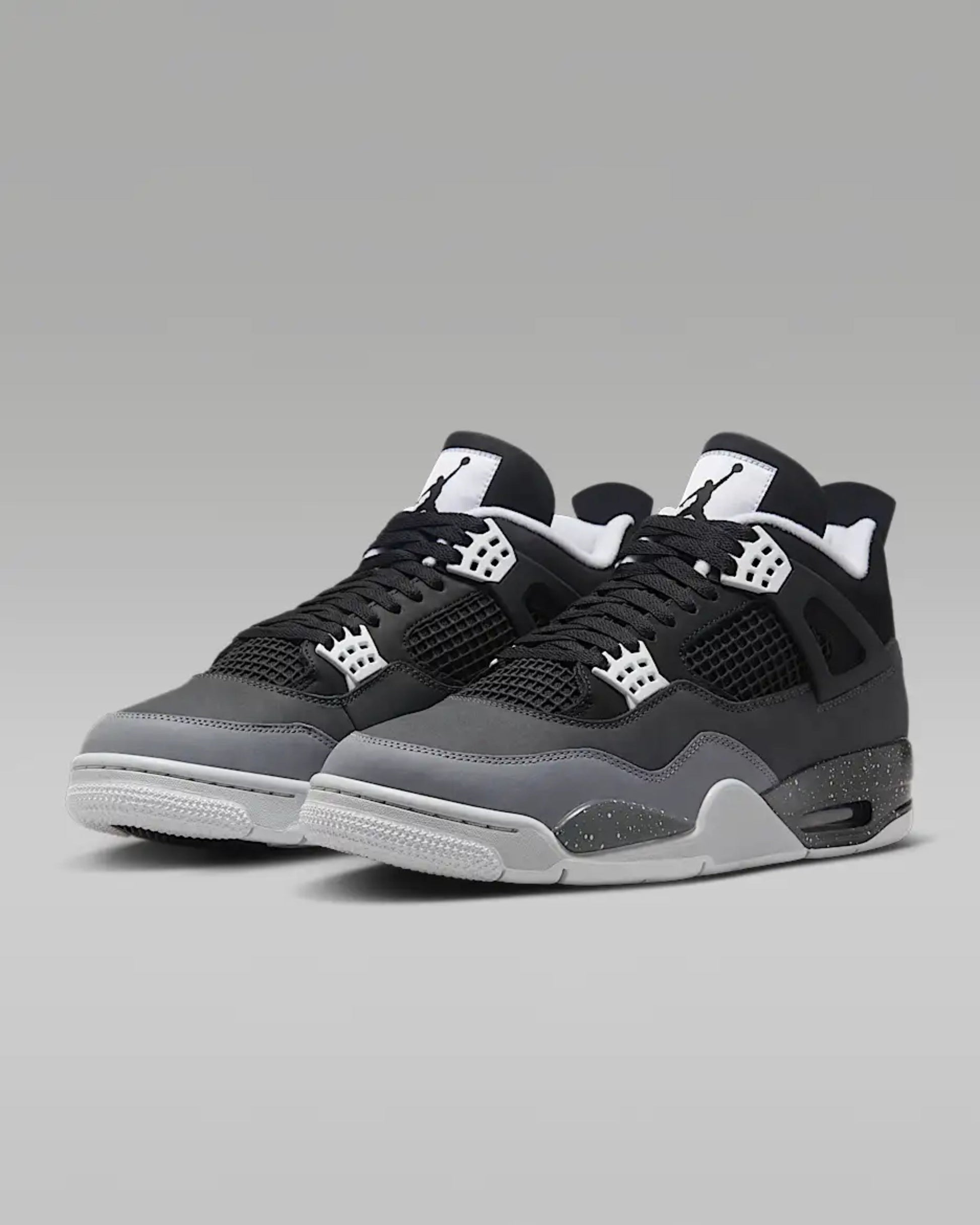 Air Jordan 4 Retro "Fear"