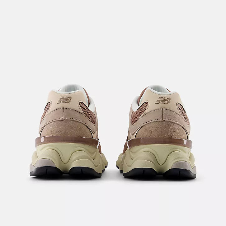 NEW BALANCE SPARROW WITH FLAT TAUPE AND VINTAGE ROSE