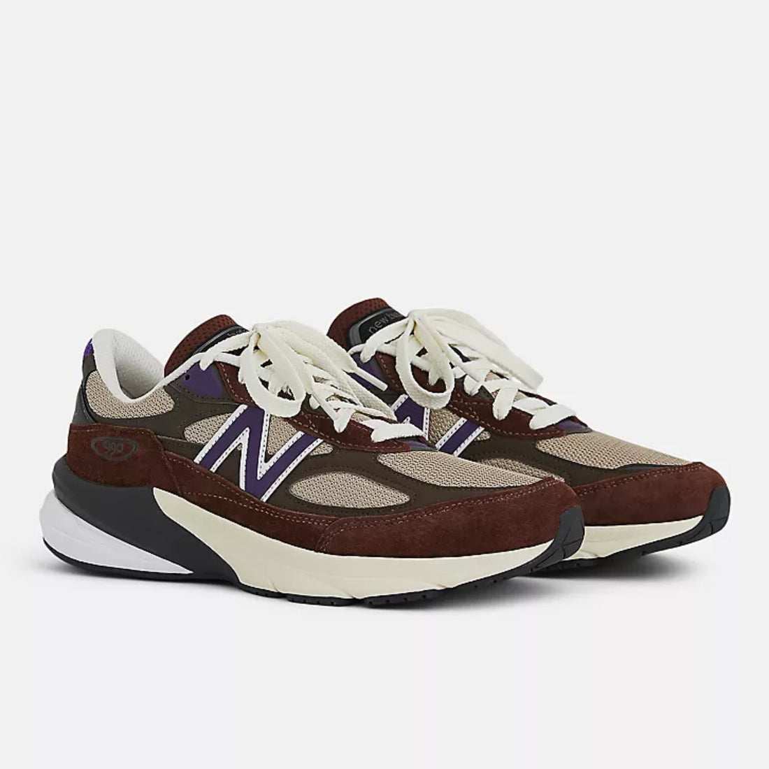 NEW BALANCE 990v6